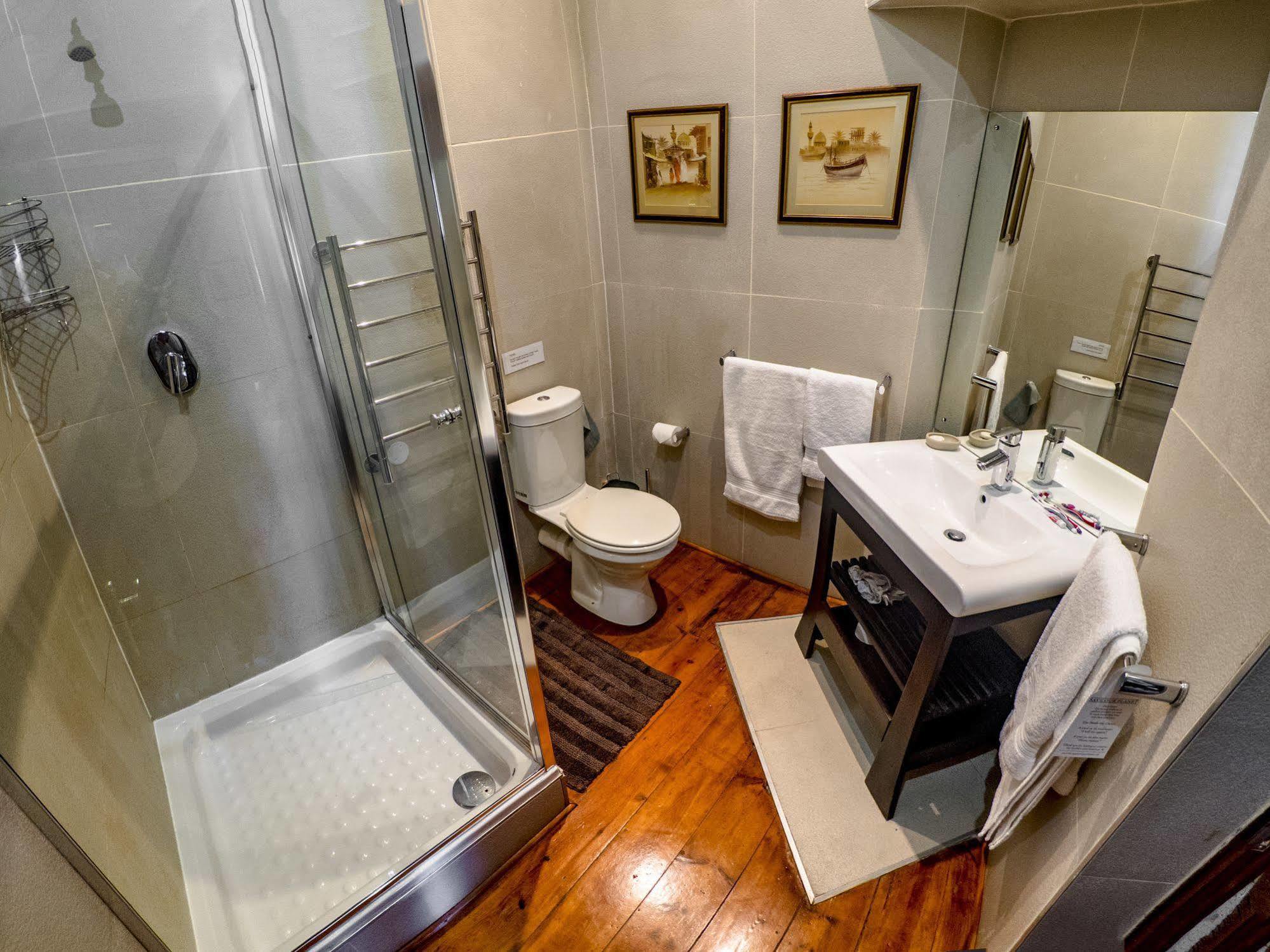 The Vagabond Bed & Breakfast Cape Town Bagian luar foto